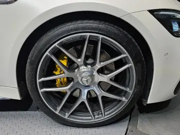 2023 Mercedes-Benz AMG GT с пробегом 49 877 км