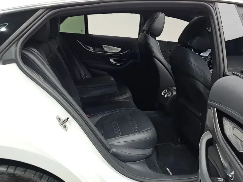 2022 Mercedes-Benz AMG GT с пробегом 97 850 км