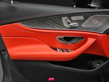 2024 Mercedes-Benz AMG GT с пробегом 3 549 км