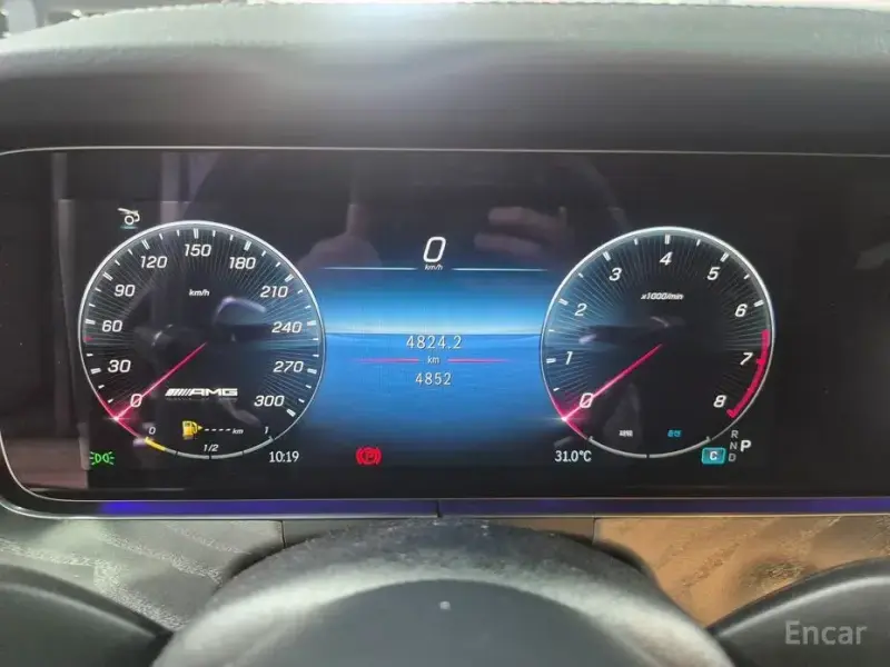 2026 Mercedes-Benz AMG GT с пробегом 4 852 км
