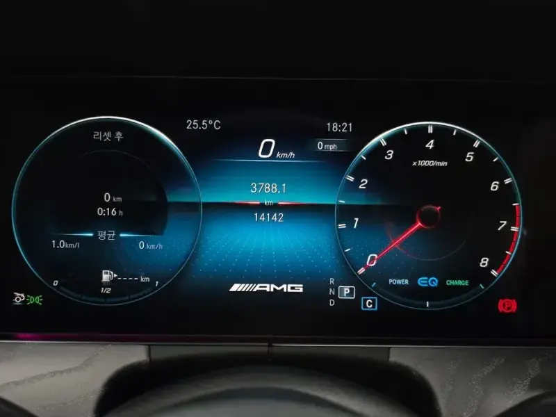 2023 Mercedes-Benz AMG GT с пробегом 14 142 км