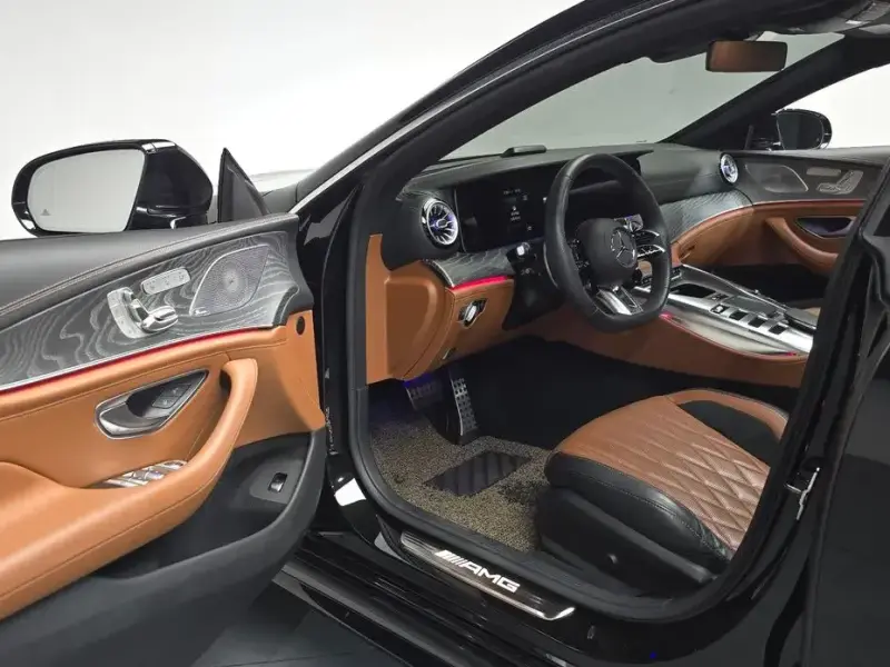 2023 Mercedes-Benz AMG GT с пробегом 14 142 км