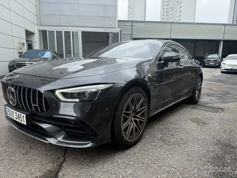 2022 Mercedes-Benz AMG GT с пробегом 48 668 км