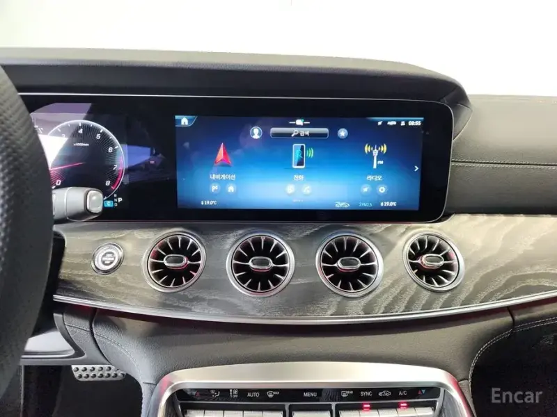 2025 Mercedes-Benz AMG GT с пробегом 3 043 км
