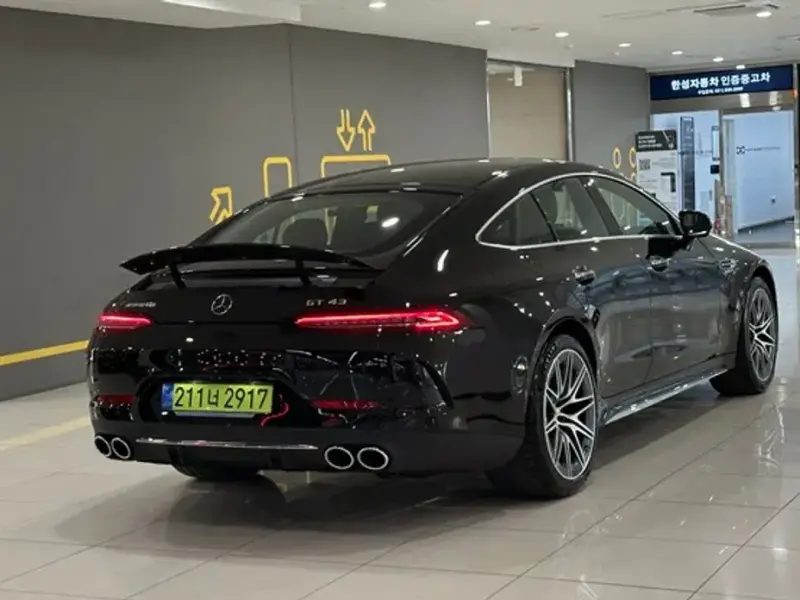 2025 Mercedes-Benz AMG GT с пробегом 20 км