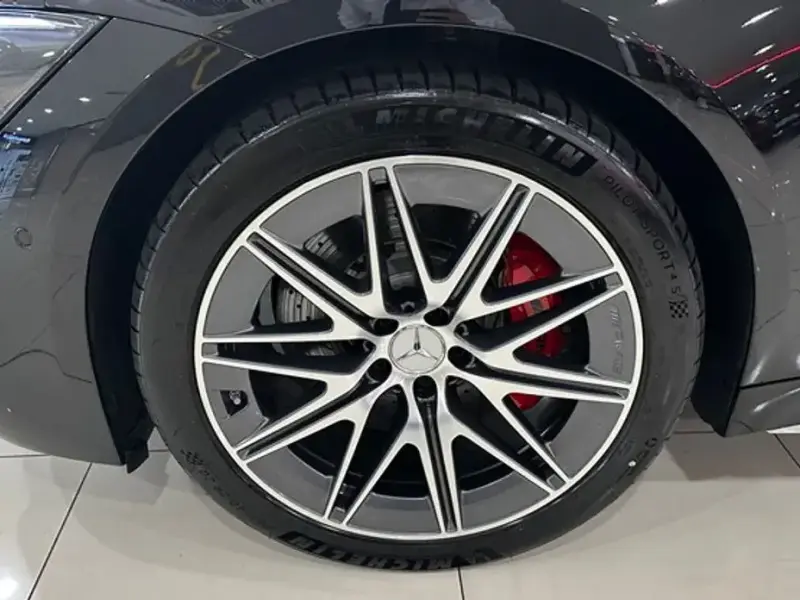 2025 Mercedes-Benz AMG GT с пробегом 20 км