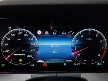 2024 Mercedes-Benz AMG GT с пробегом 11 867 км