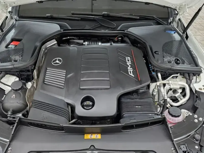 2022 Mercedes-Benz AMG GT с пробегом 40 176 км
