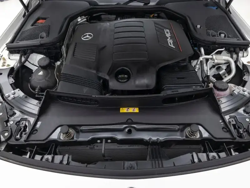 2025 Mercedes-Benz AMG GT с пробегом 6 104 км