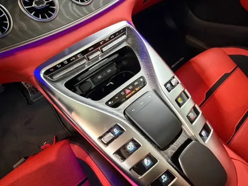 2025 Mercedes-Benz AMG GT с пробегом 10 км