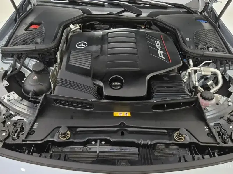 2025 Mercedes-Benz AMG GT с пробегом 4 408 км