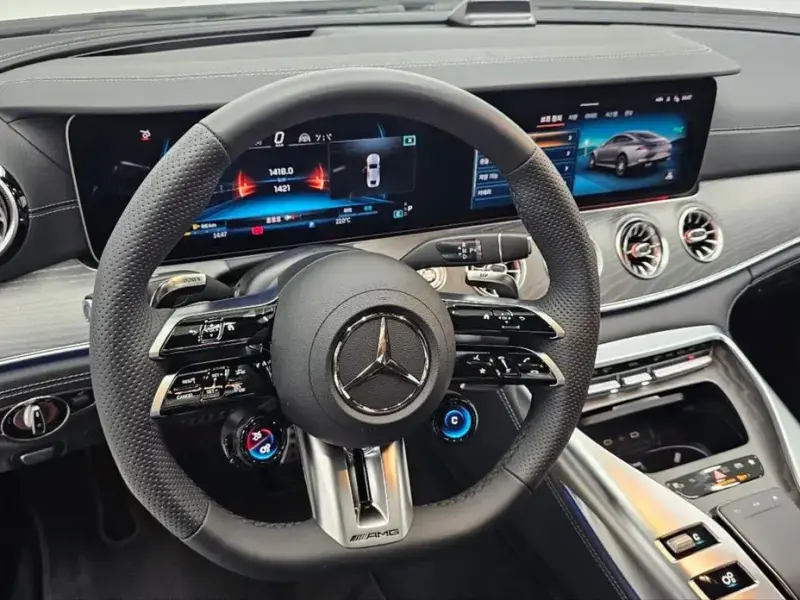 2025 Mercedes-Benz AMG GT с пробегом 1 421 км