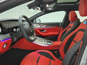2025 Mercedes-Benz AMG GT с пробегом 4 408 км