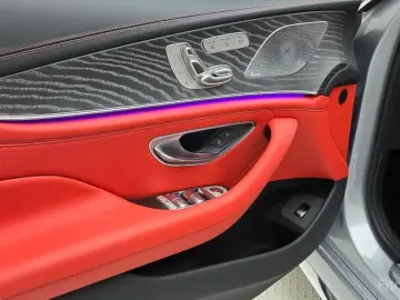 2025 Mercedes-Benz AMG GT с пробегом 4 408 км