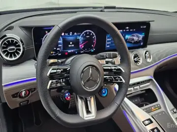 2025 Mercedes-Benz AMG GT с пробегом 7 064 км
