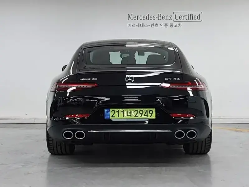 2025 Mercedes-Benz AMG GT с пробегом 712 км