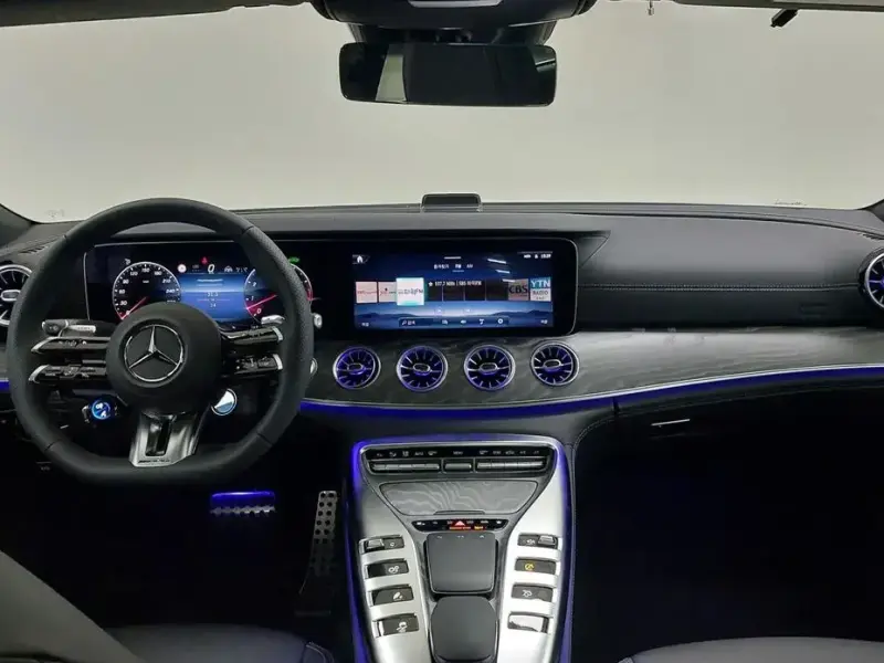 2026 Mercedes-Benz AMG GT с пробегом 25 км