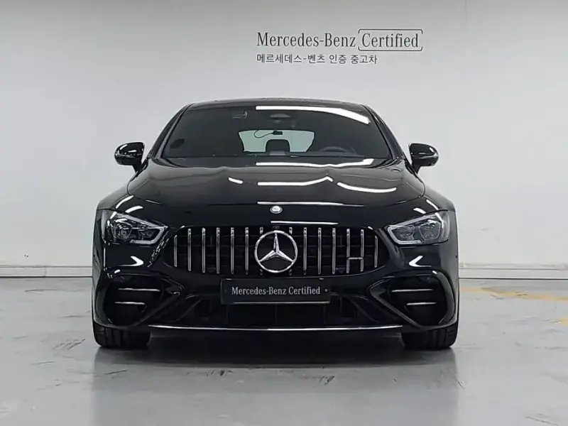 2025 Mercedes-Benz AMG GT с пробегом 318 км