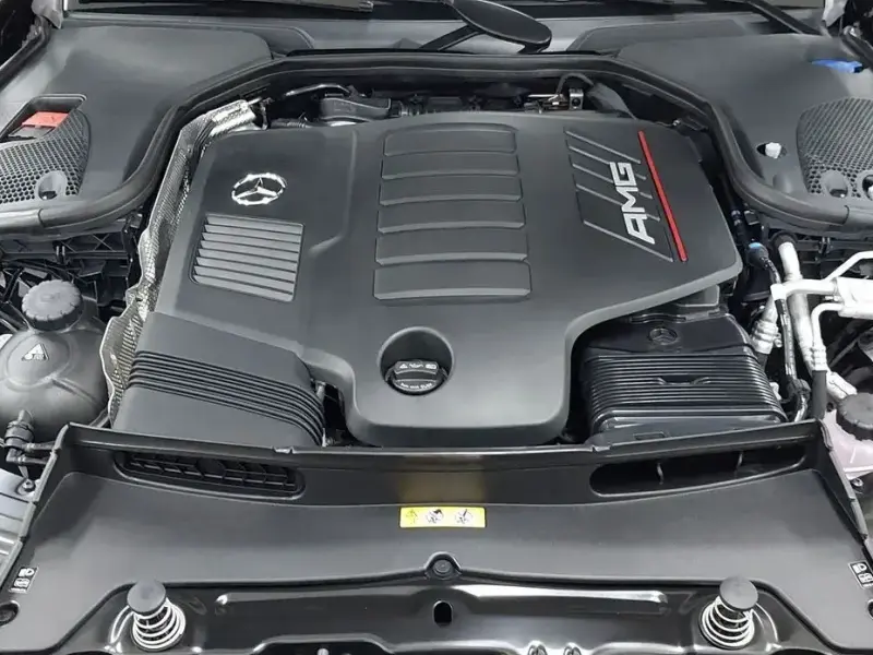 2025 Mercedes-Benz AMG GT с пробегом 50 км