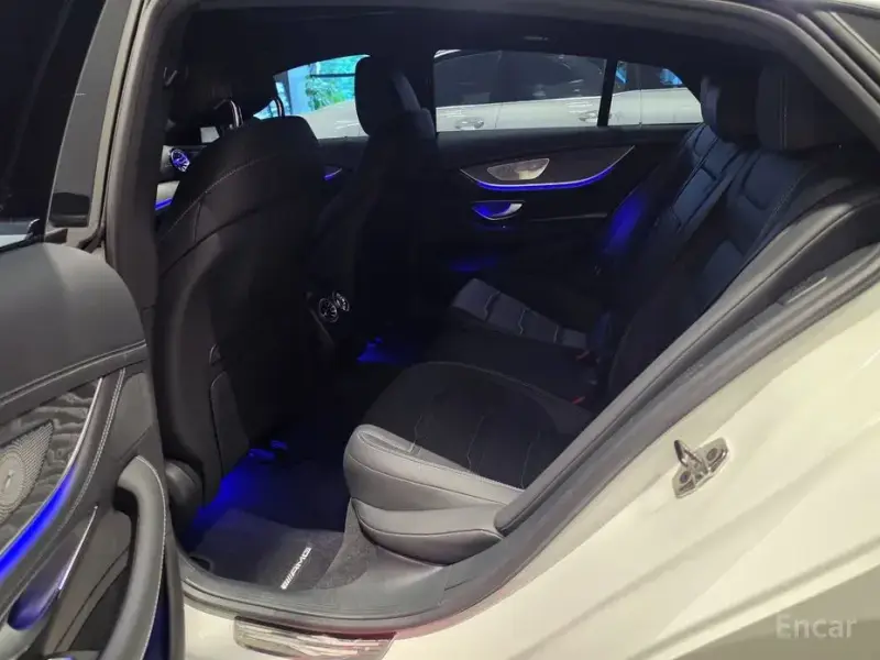 2025 Mercedes-Benz AMG GT с пробегом 6 215 км