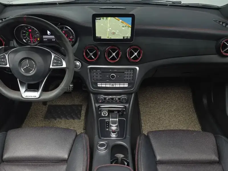 2017 Mercedes-Benz CLA с пробегом 76 675 км