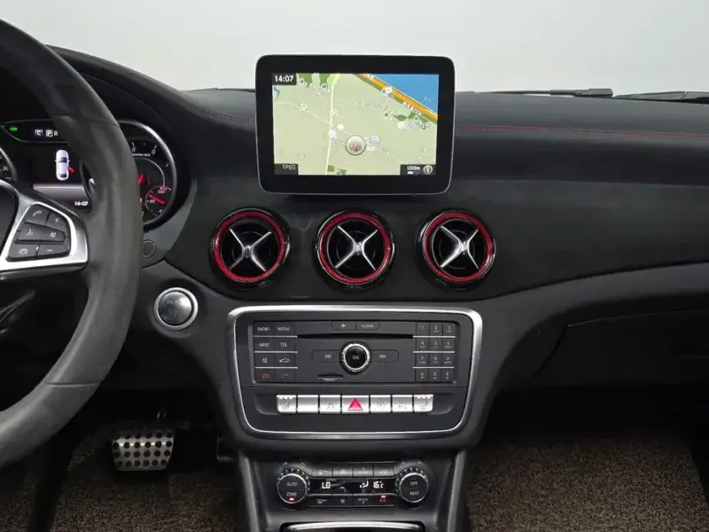 2017 Mercedes-Benz CLA с пробегом 76 675 км