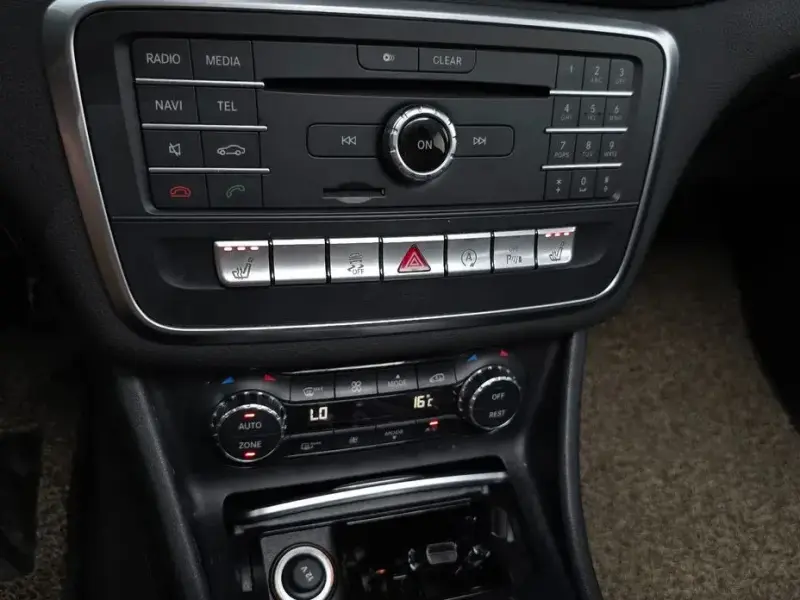 2017 Mercedes-Benz CLA с пробегом 76 675 км