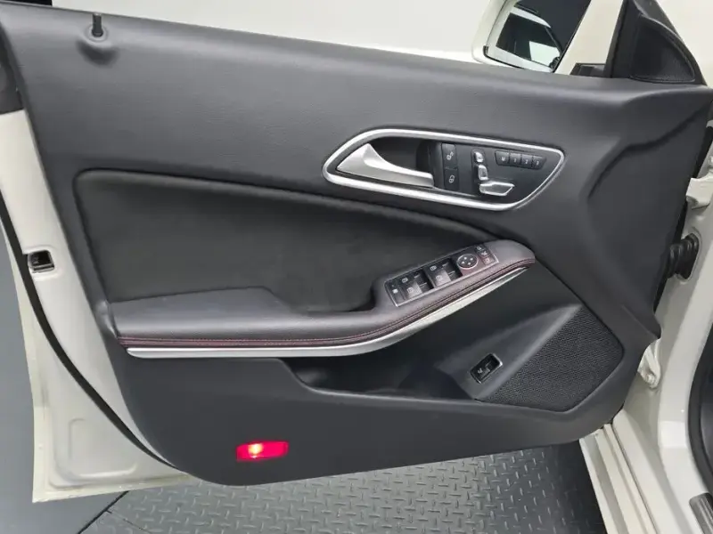 2017 Mercedes-Benz CLA с пробегом 94 874 км