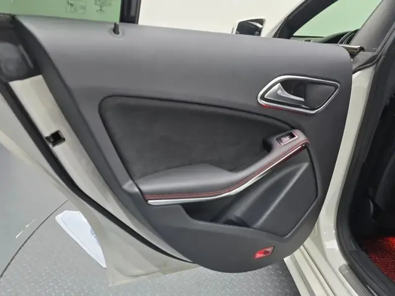 2017 Mercedes-Benz CLA с пробегом 94 874 км