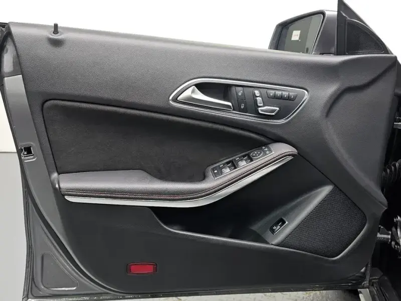 2017 Mercedes-Benz CLA с пробегом 41 536 км