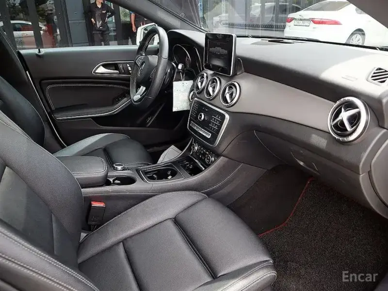 2017 Mercedes-Benz CLA с пробегом 86 000 км