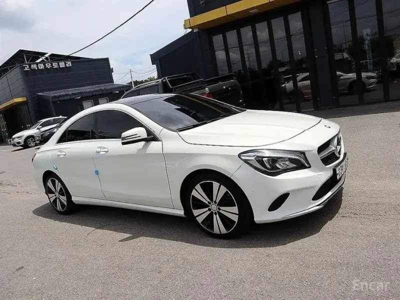 2017 Mercedes-Benz CLA с пробегом 86 000 км