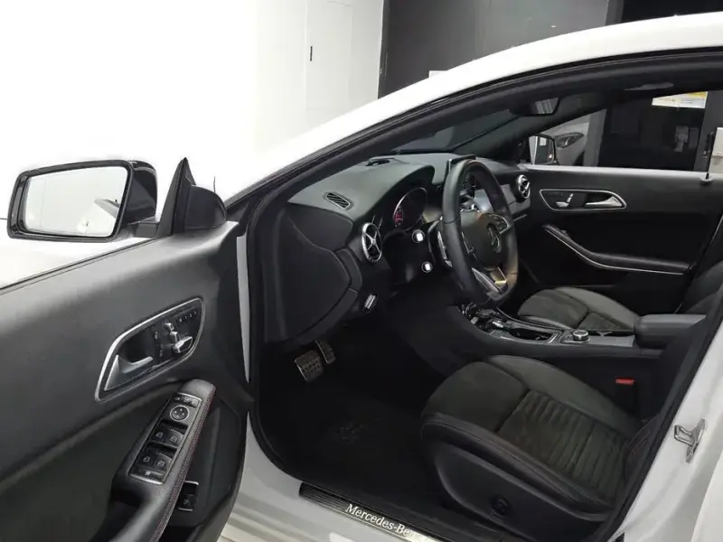 2018 Mercedes-Benz CLA с пробегом 59 440 км