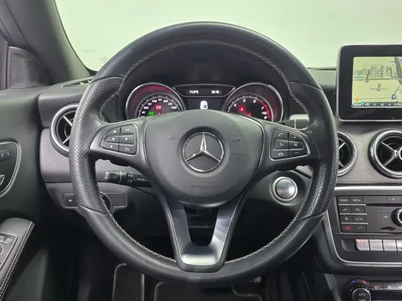 2017 Mercedes-Benz CLA с пробегом 75 883 км
