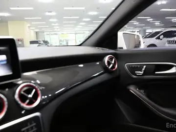 2017 Mercedes-Benz CLA с пробегом 84 685 км