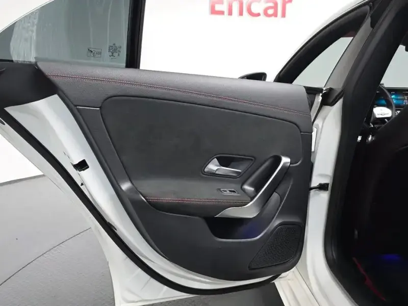 2020 Mercedes-Benz CLA с пробегом 68 402 км