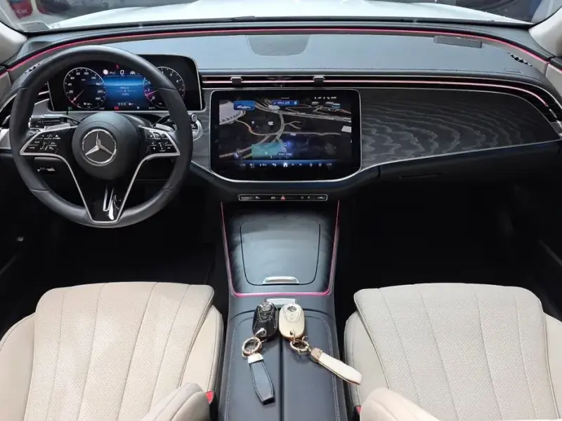 2024 Mercedes-Benz E-Класс с пробегом 22 041 км