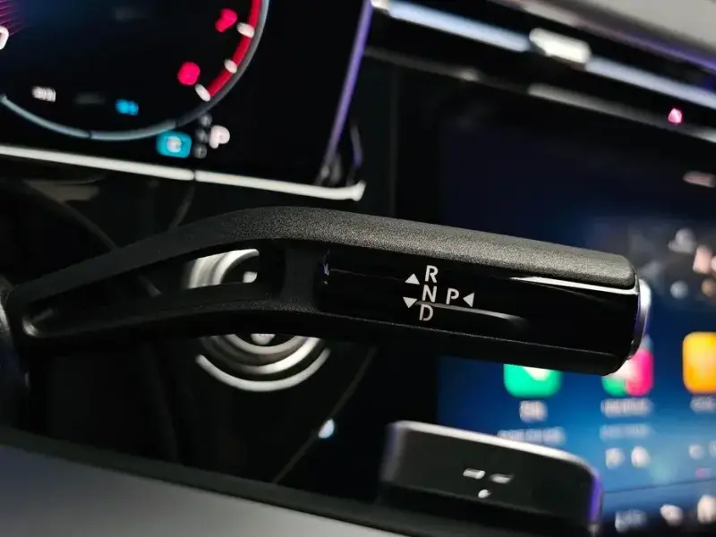 2025 Mercedes-Benz E-Класс с пробегом 13 794 км