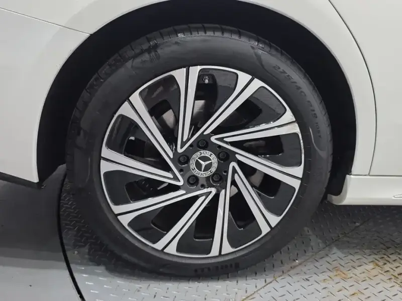 2024 Mercedes-Benz E-Класс с пробегом 22 860 км