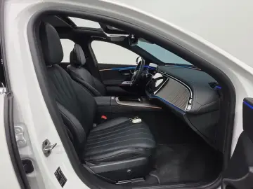 2024 Mercedes-Benz E-Класс с пробегом 22 860 км
