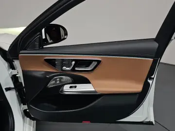 2025 Mercedes-Benz E-Класс с пробегом 13 794 км