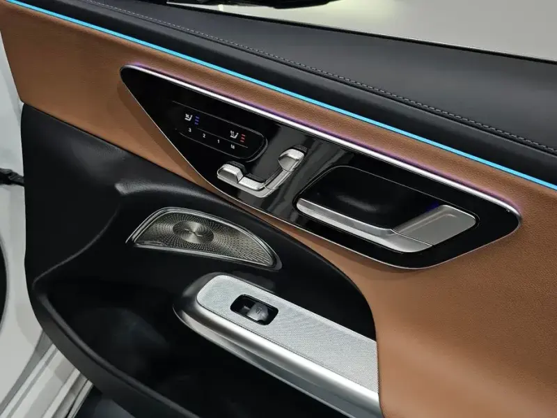 2025 Mercedes-Benz E-Класс с пробегом 13 794 км