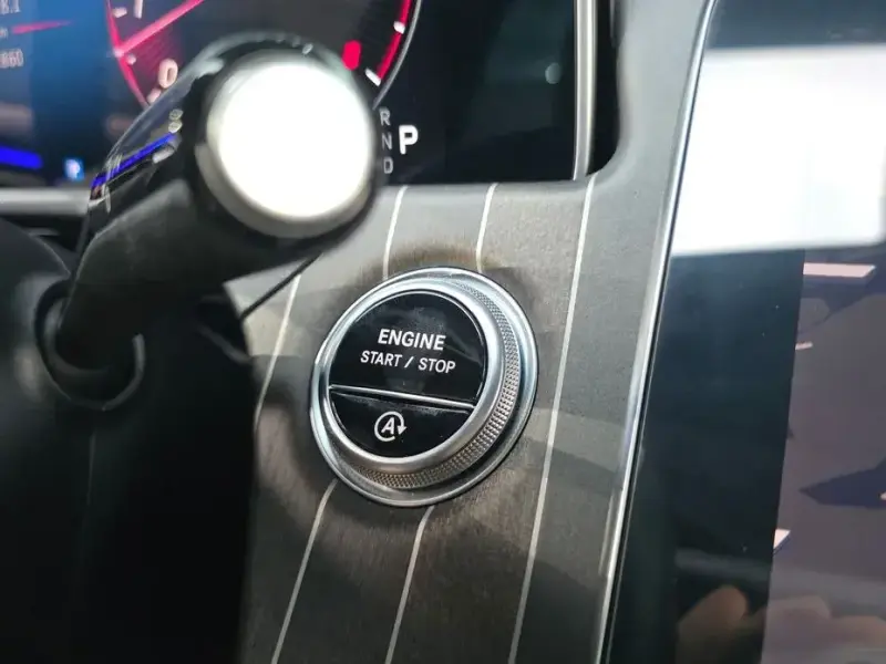 2024 Mercedes-Benz E-Класс с пробегом 22 860 км