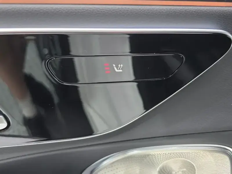 2024 Mercedes-Benz E-Класс с пробегом 22 860 км