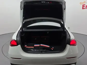 2024 Mercedes-Benz E-Класс с пробегом 22 860 км