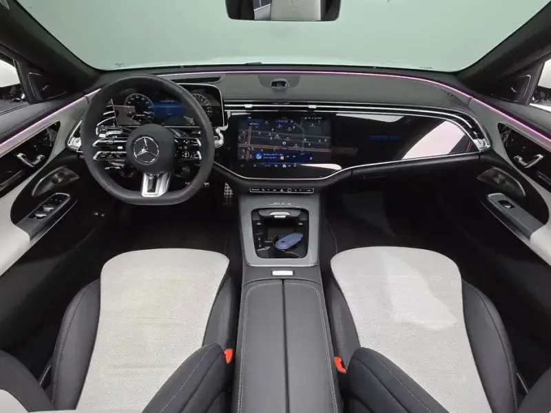 2025 Mercedes-Benz E-Класс с пробегом 20 600 км