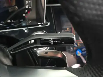 2025 Mercedes-Benz E-Класс с пробегом 20 600 км