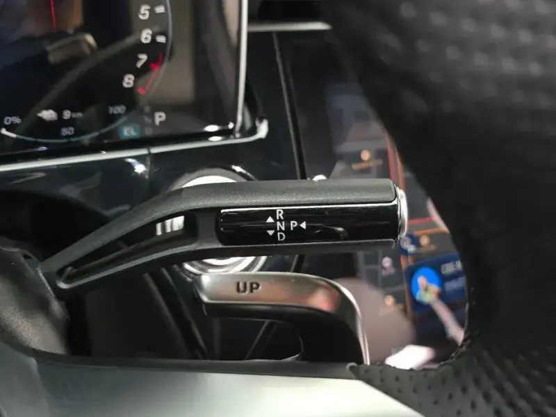 2025 Mercedes-Benz E-Класс с пробегом 20 600 км