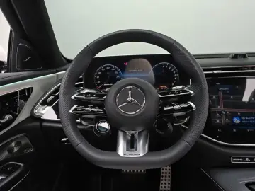 2025 Mercedes-Benz E-Класс с пробегом 20 600 км