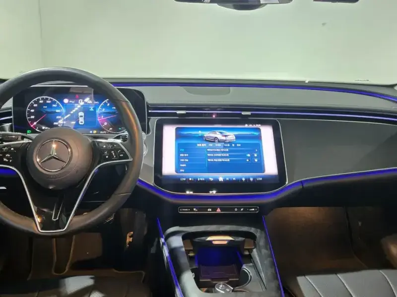 2025 Mercedes-Benz E-Класс с пробегом 9 473 км